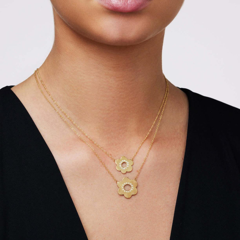 Small Daisy Necklace with Diamonds - Christina Alexiou Fine Jewelry